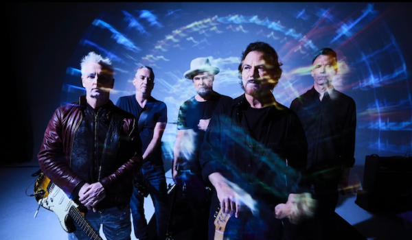 Pearl Jam anuncia nuevo disco y comparte sencillo: “Dark Matter” (Audiovisual)