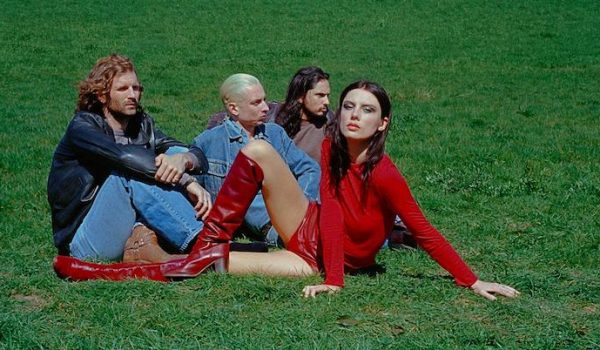 Wolf Alice regresa con nuevo sencillo «Bloom Baby Bloom» y anuncia nuevo disco