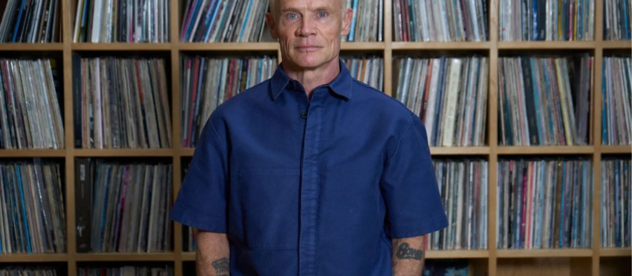 Flea anuncia su primer álbum en solitario: “Honora”