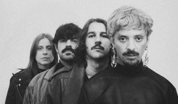 voodoo presenta: fangs and feathers, cuarto album de estudio