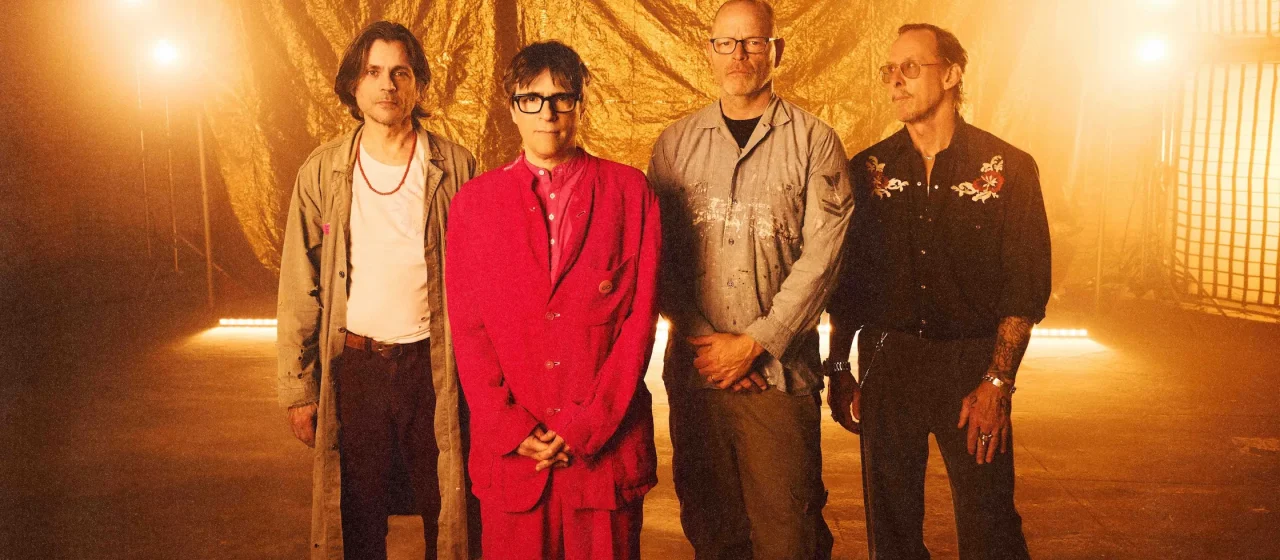 Weezer celebra su legado recreando “Undone – The Sweater Song” con Tony Hawk y McLovin